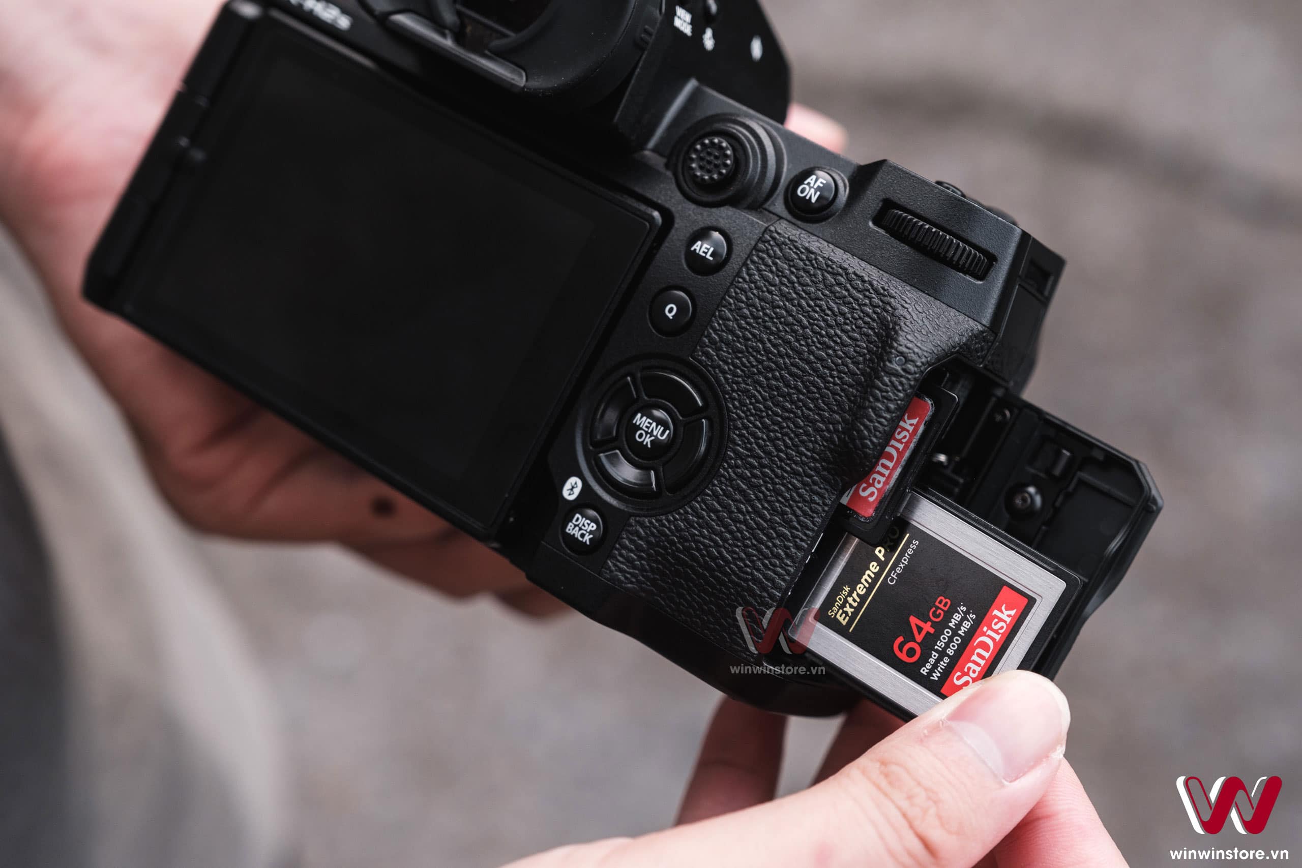Hướng dẫn cập nhật firmware máy ảnh Fujifilm bằng thẻ nhớ