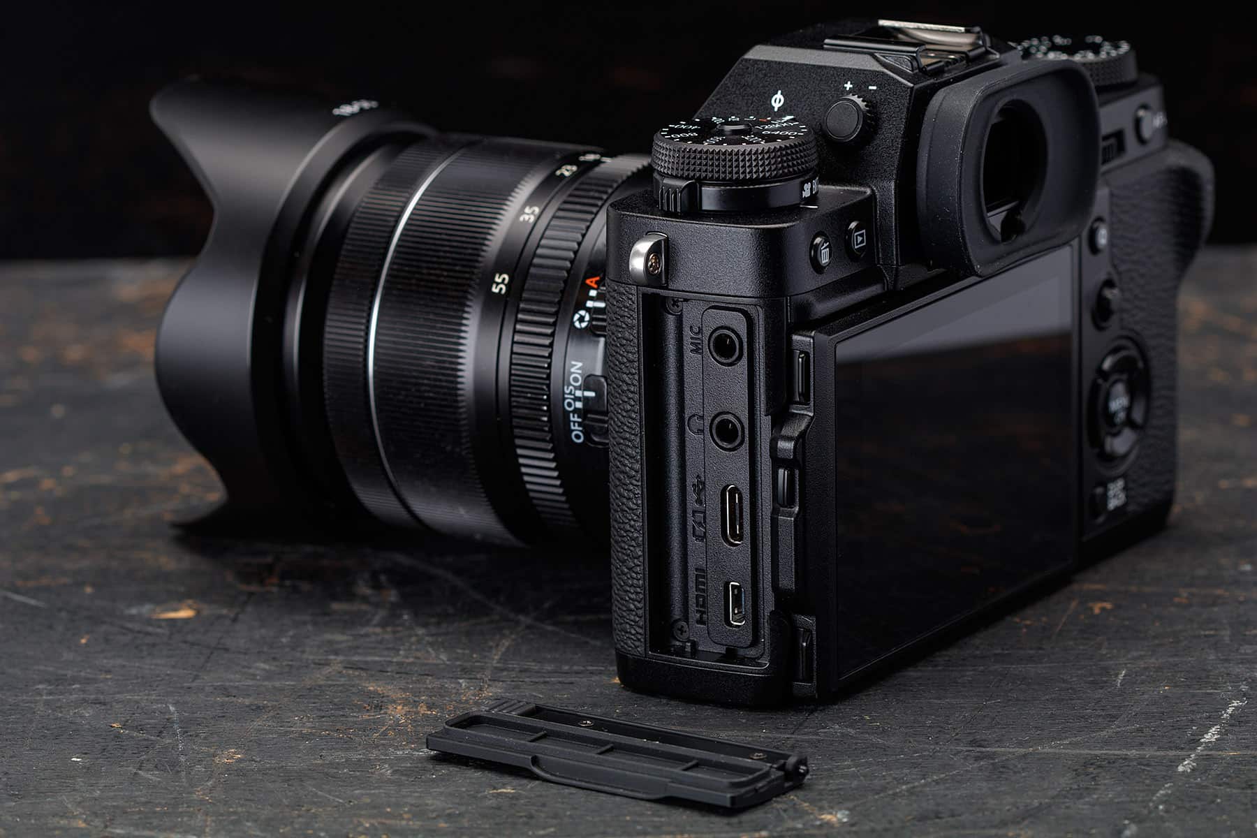 Máy ảnh Fujifilm X-T3 với ống kính XF 16-80mm (Black)