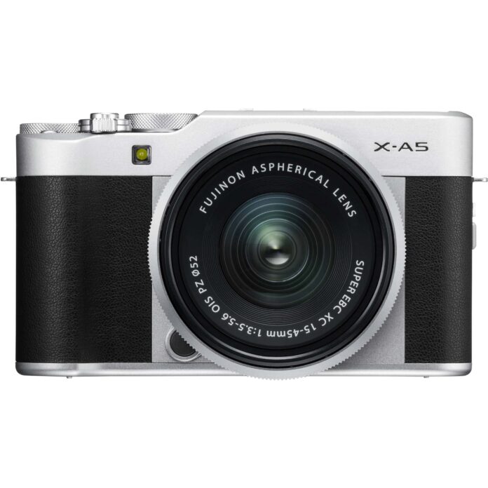 Máy ảnh Fujifilm X-A5 với ống kính XC 15-45mm