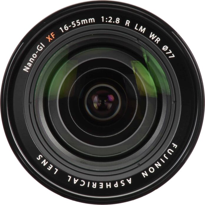 Ống kính Fujifilm XF 16-55mm F2.8 R LM WR