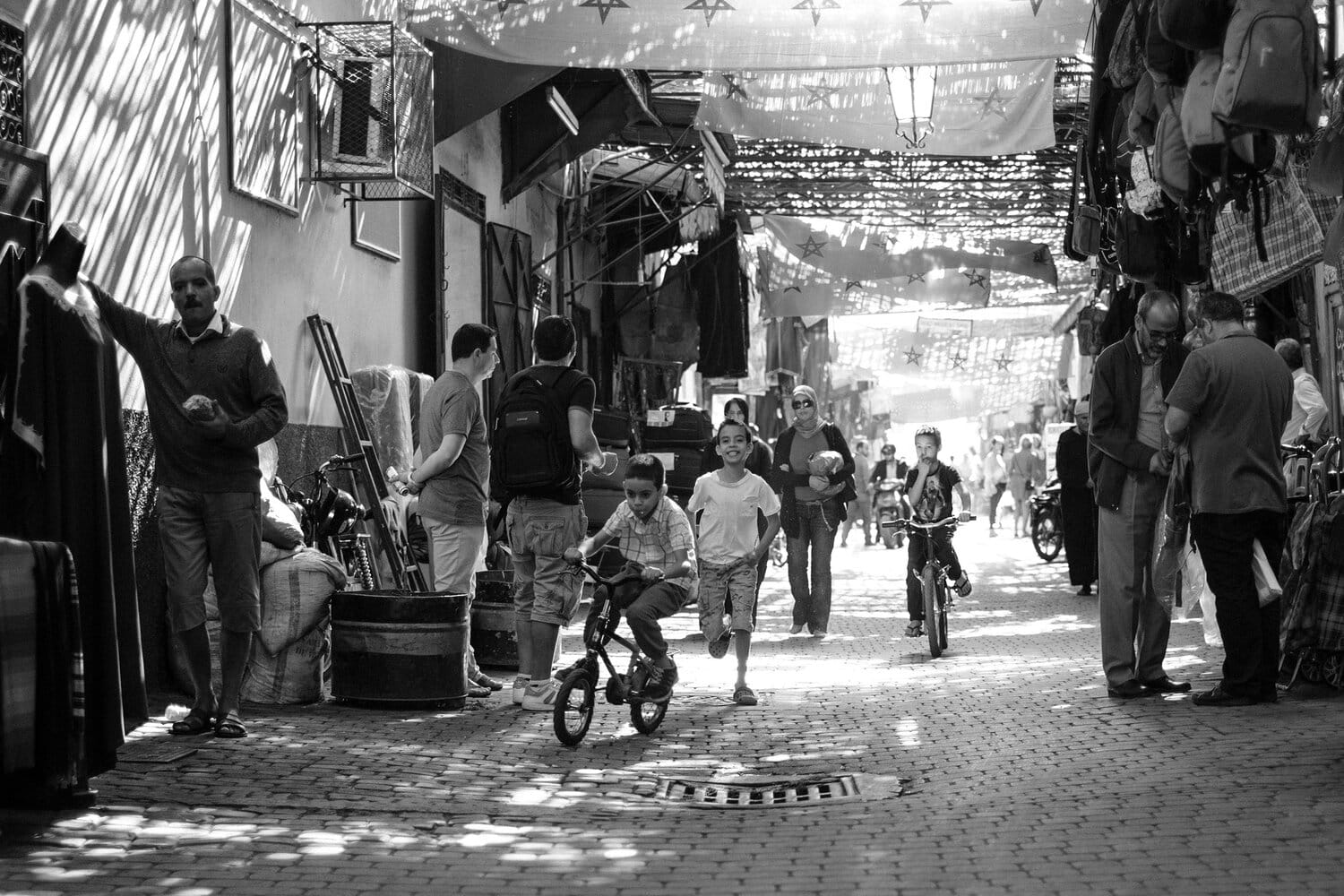 Ong kinh Fujifilm XF 35mm F1.4 R 08