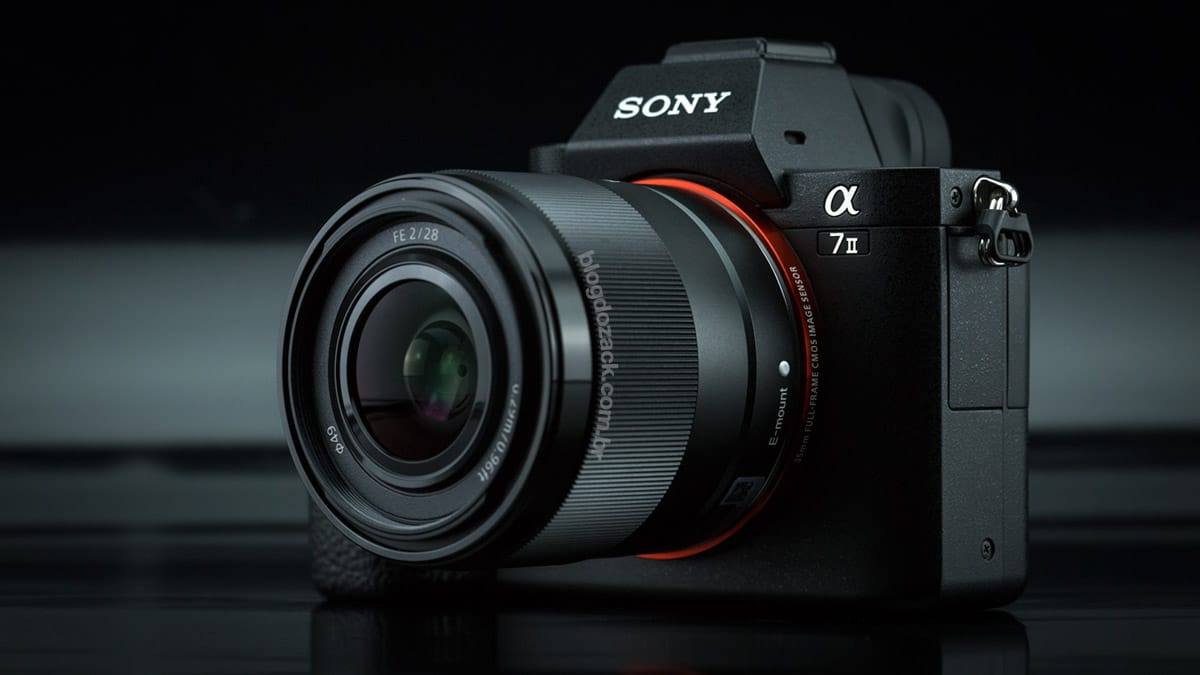 Ống kính Sony FE 28mm F2