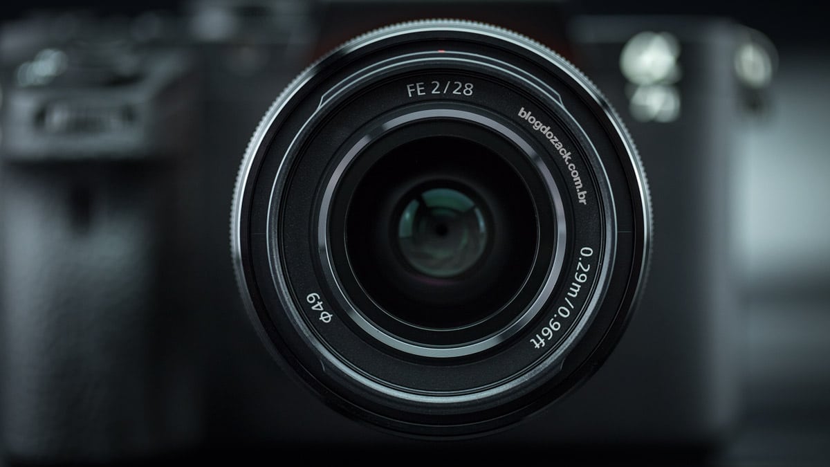 Ong kinh Sony FE 28mm F2 04