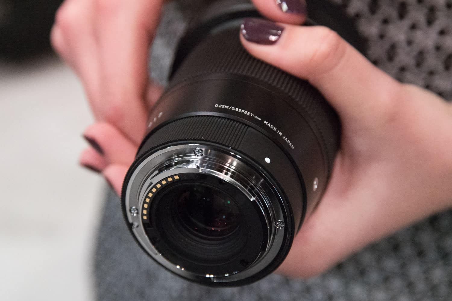 SIGMA 16mm F1.4 DC DN C for Sony E 04