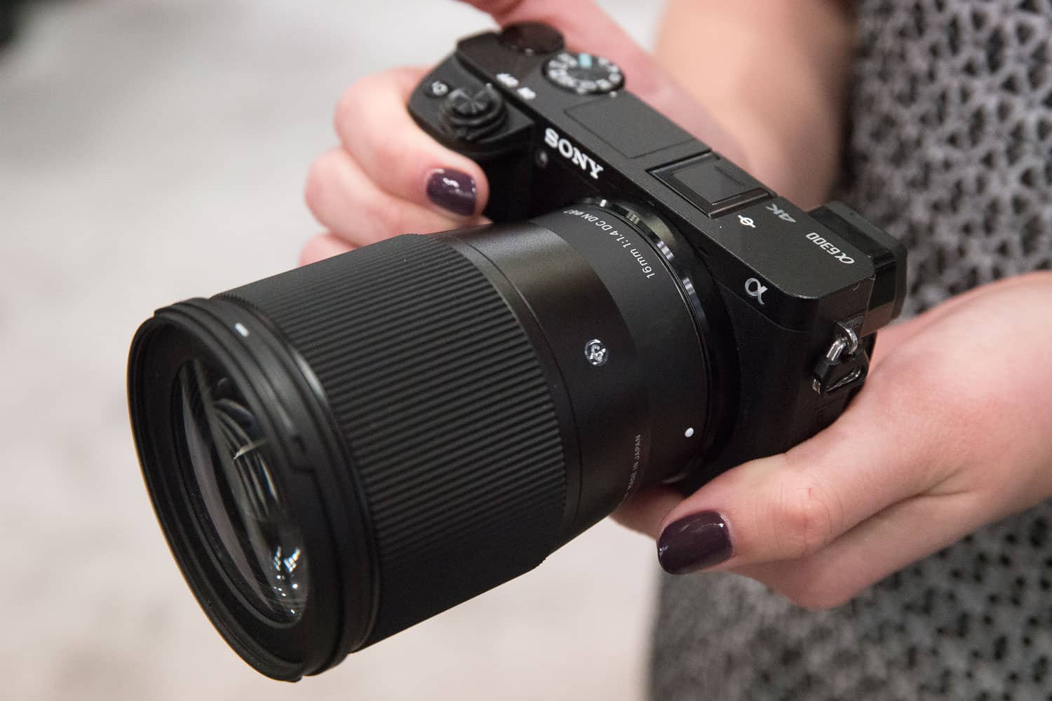 SIGMA 16mm F1.4 DC DN C for Sony E