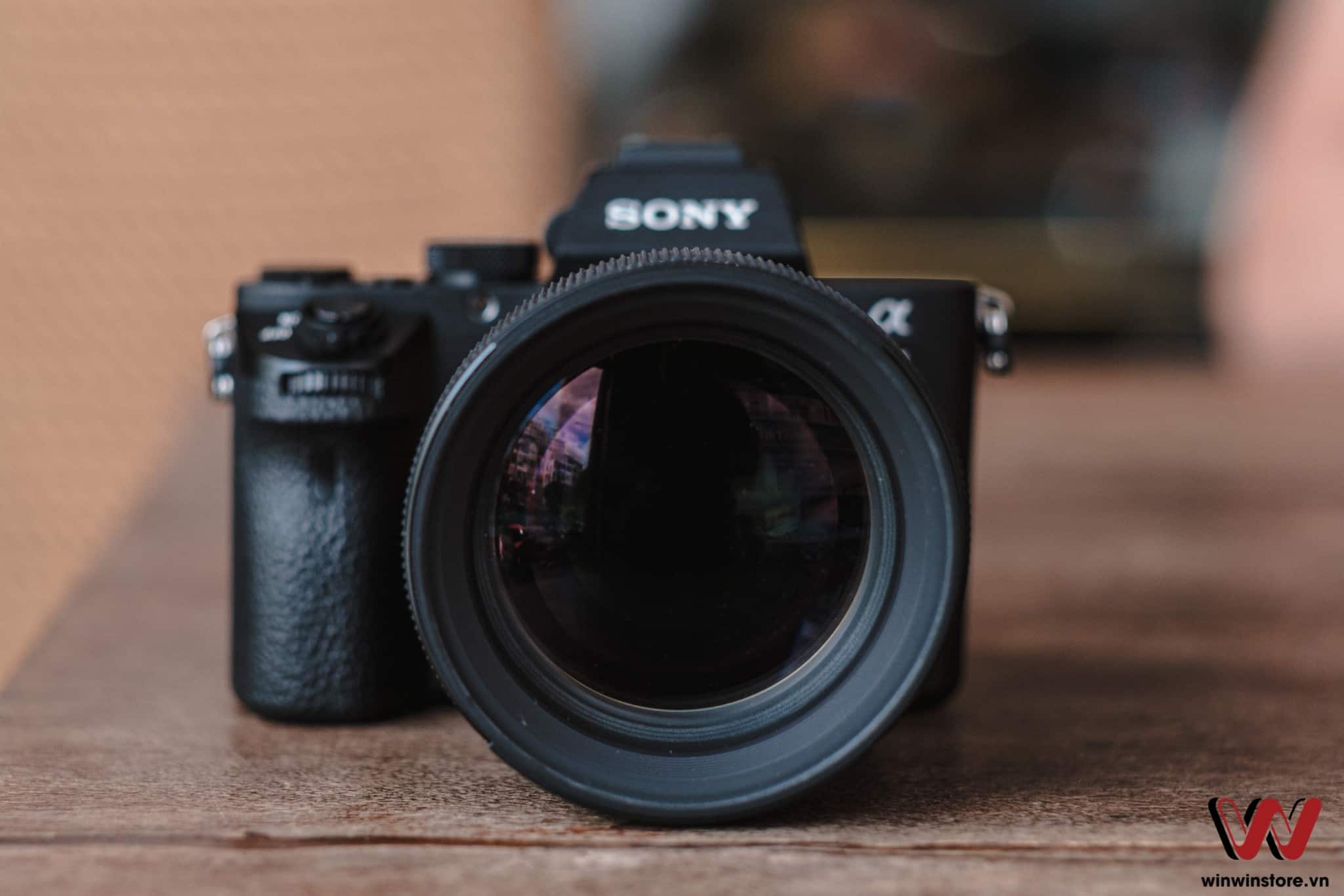 Sigma 85mm F1.4 DG DN 02