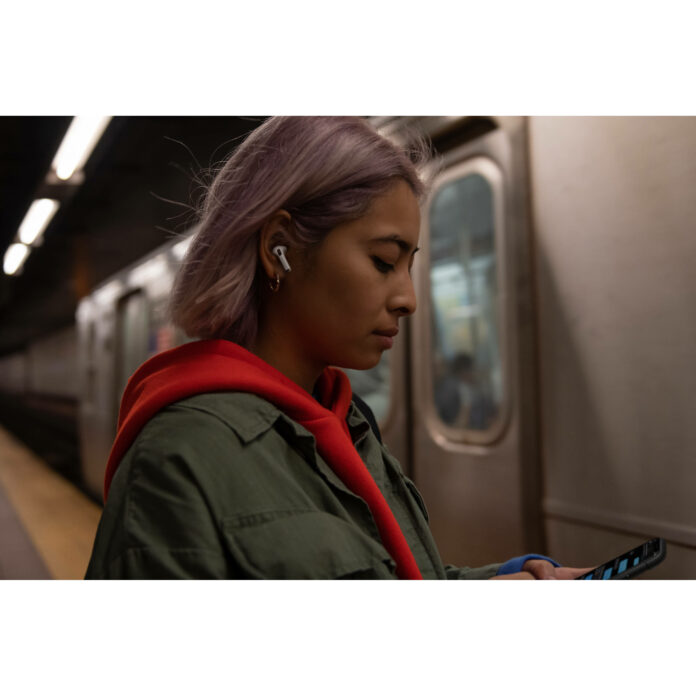 Tai nghe bluetooth Apple AirPods Pro