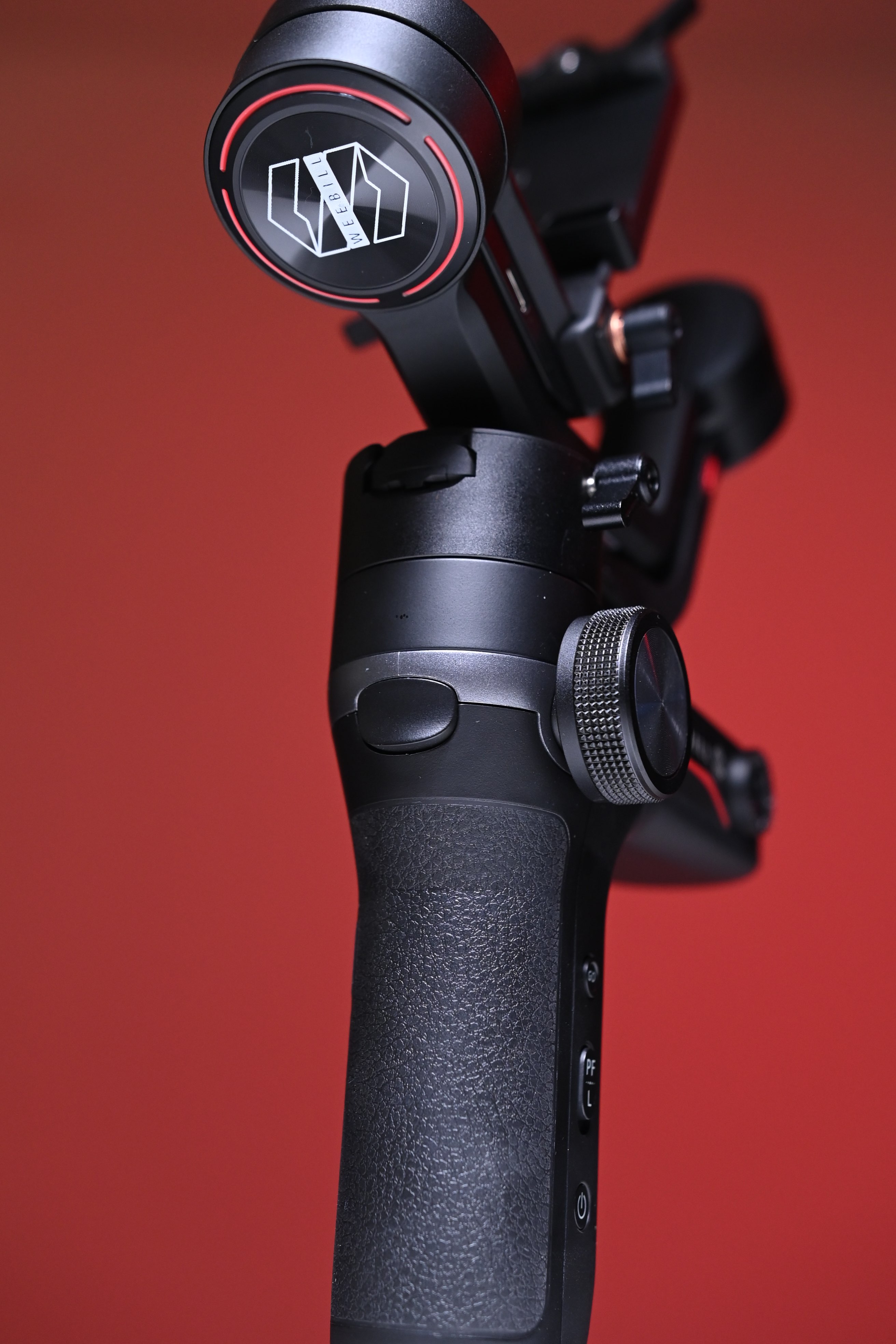 Tay cam chong rung Gimbal Zhiyun Weebill S2