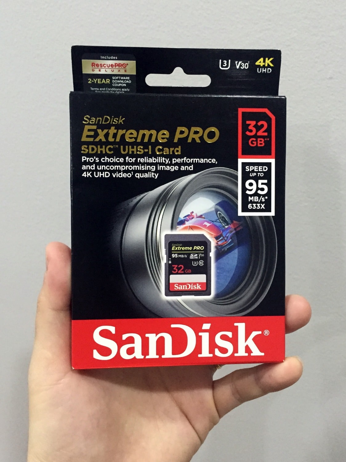 The nho SD SanDisk 32GB Extreme PRO UHS I 95MB s