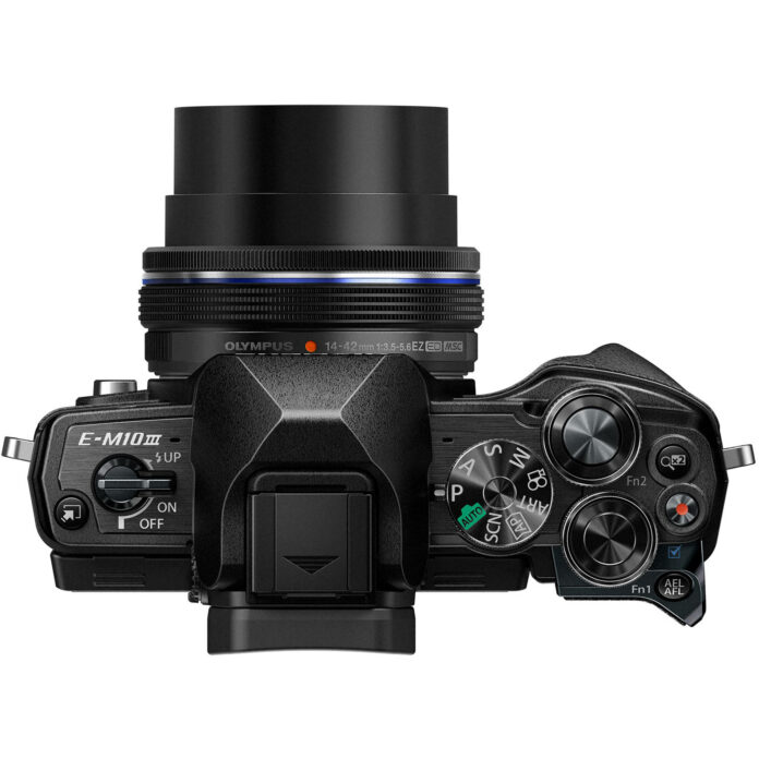 Máy ảnh Olympus OM-D E-M10 Mark III với ống kính 14-42mm EZ