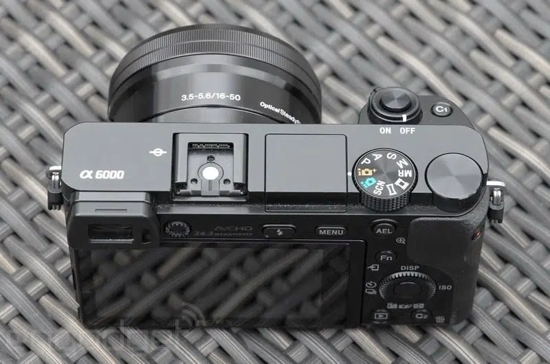 Máy ảnh Sony Alpha A6000 cũ