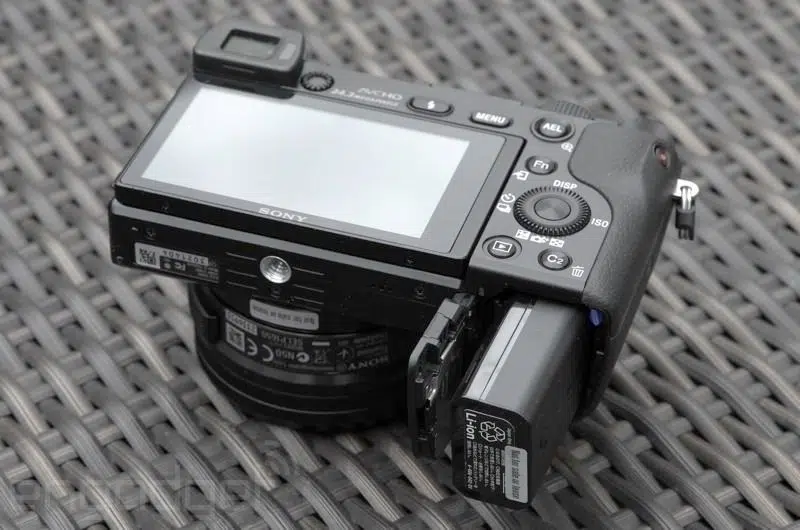 Máy ảnh Sony Alpha A6000 cũ