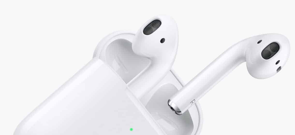 Tai Nghe Bluetooth Apple AirPods 2 True Wireless sở hữu thiết kế thời trang và nhỏ gọn. 