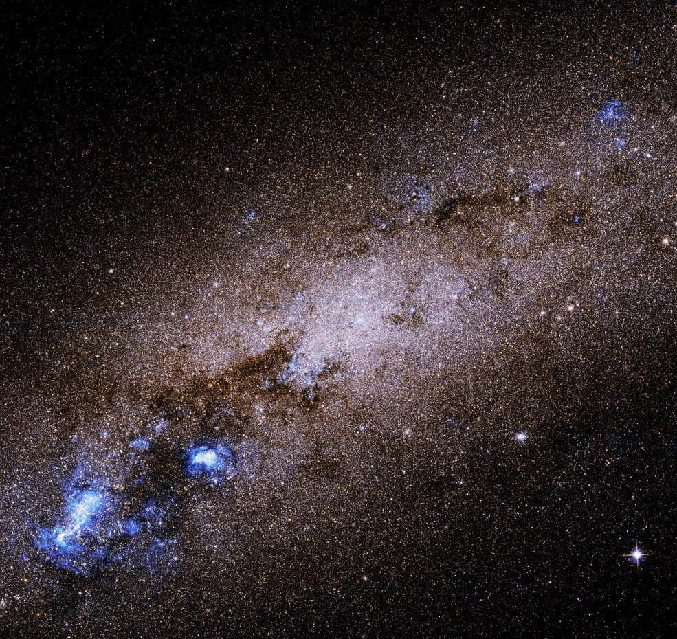 Hubble đăng tải 30 hình ảnh thiên thể mới để kỷ niệm 30 năm thành lập của mình