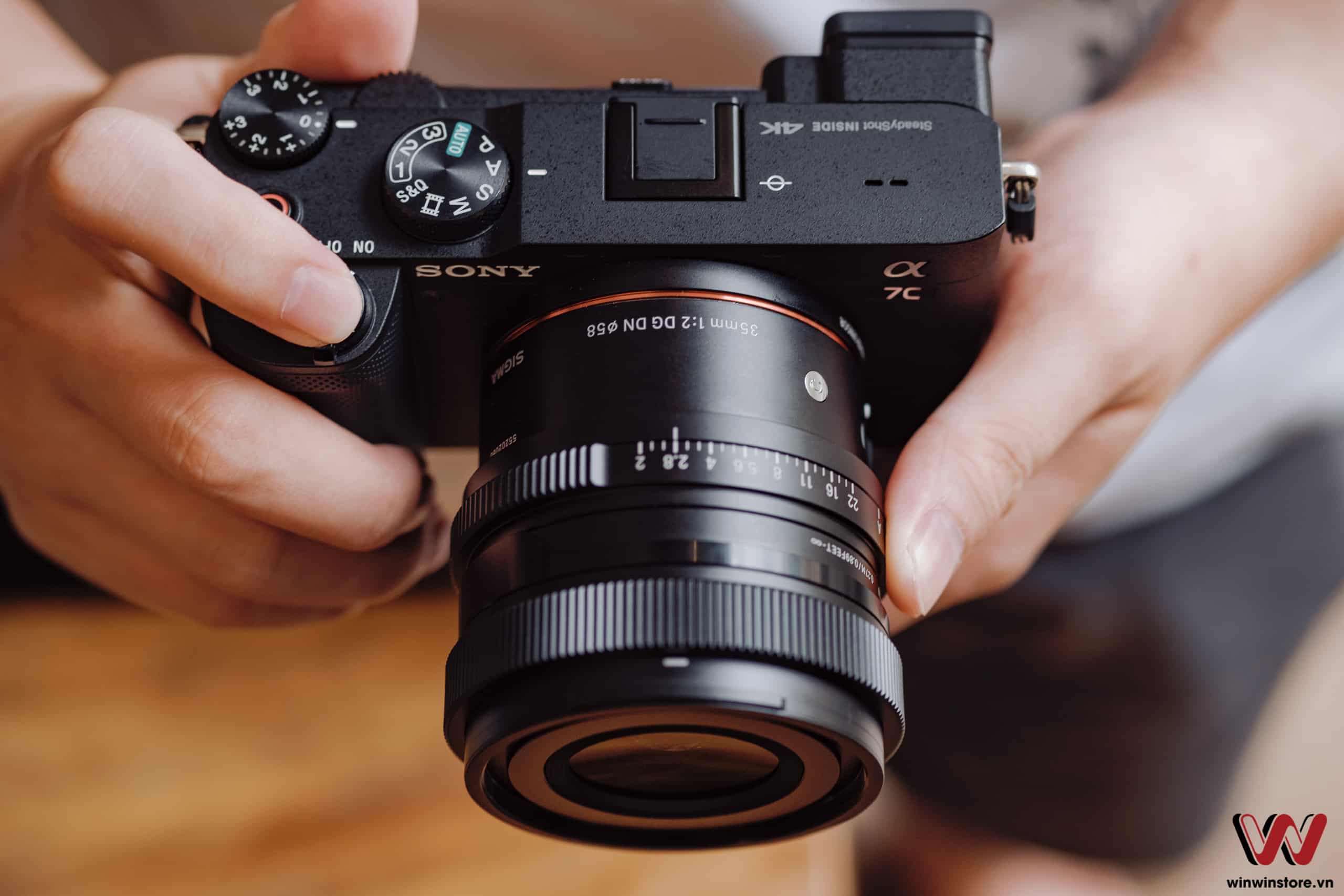 Sigma 35mm F2 DG DN Sony a7C winwinstore 1132