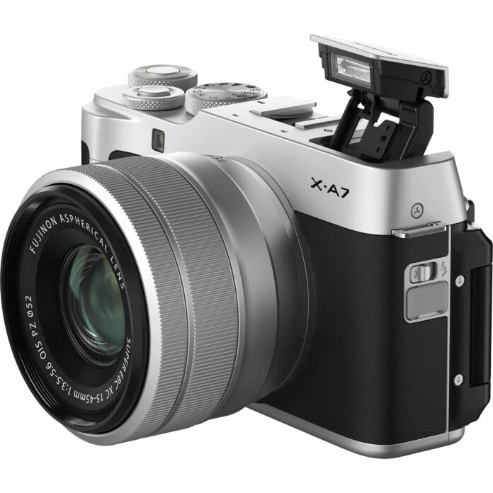Máy ảnh Fujifilm X-A7 với ống kính XC 15-45mm (Silver)