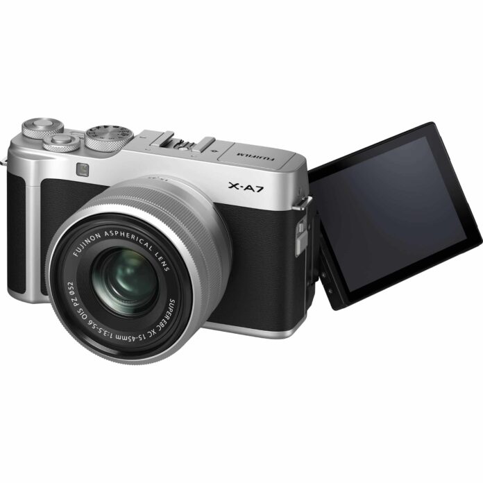Máy ảnh Fujifilm X-A7 với ống kính XC 15-45mm (Silver)