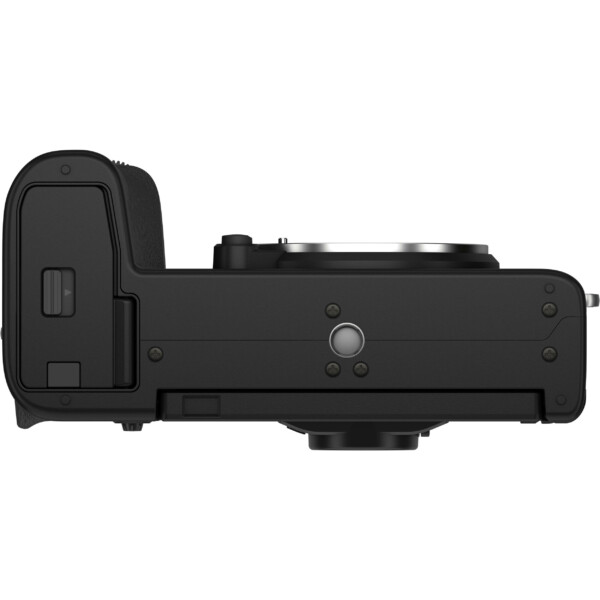Máy ảnh Fujifilm X-S10 với ống kính XF 16-80mm