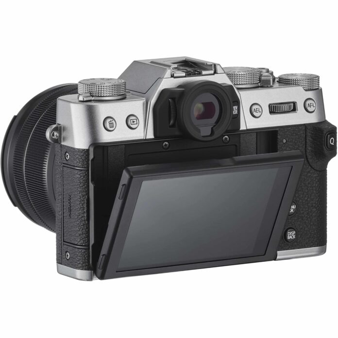 Máy ảnh Fujifilm X-T30 với ống kính XC 15-45mm (Silver)