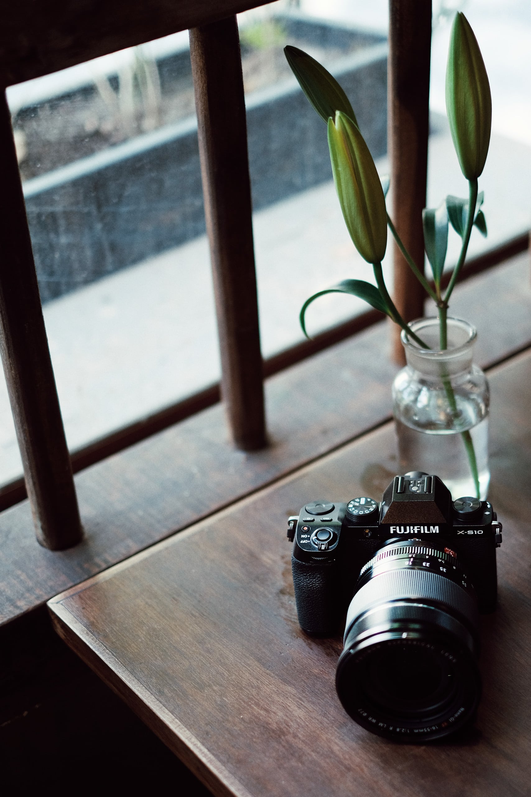 Danh gia Fujifilm X S10 winwinstore 01 2