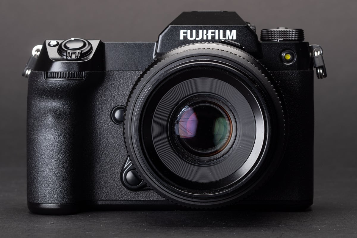 Máy ảnh Fujifilm GFX 100S Medium Format