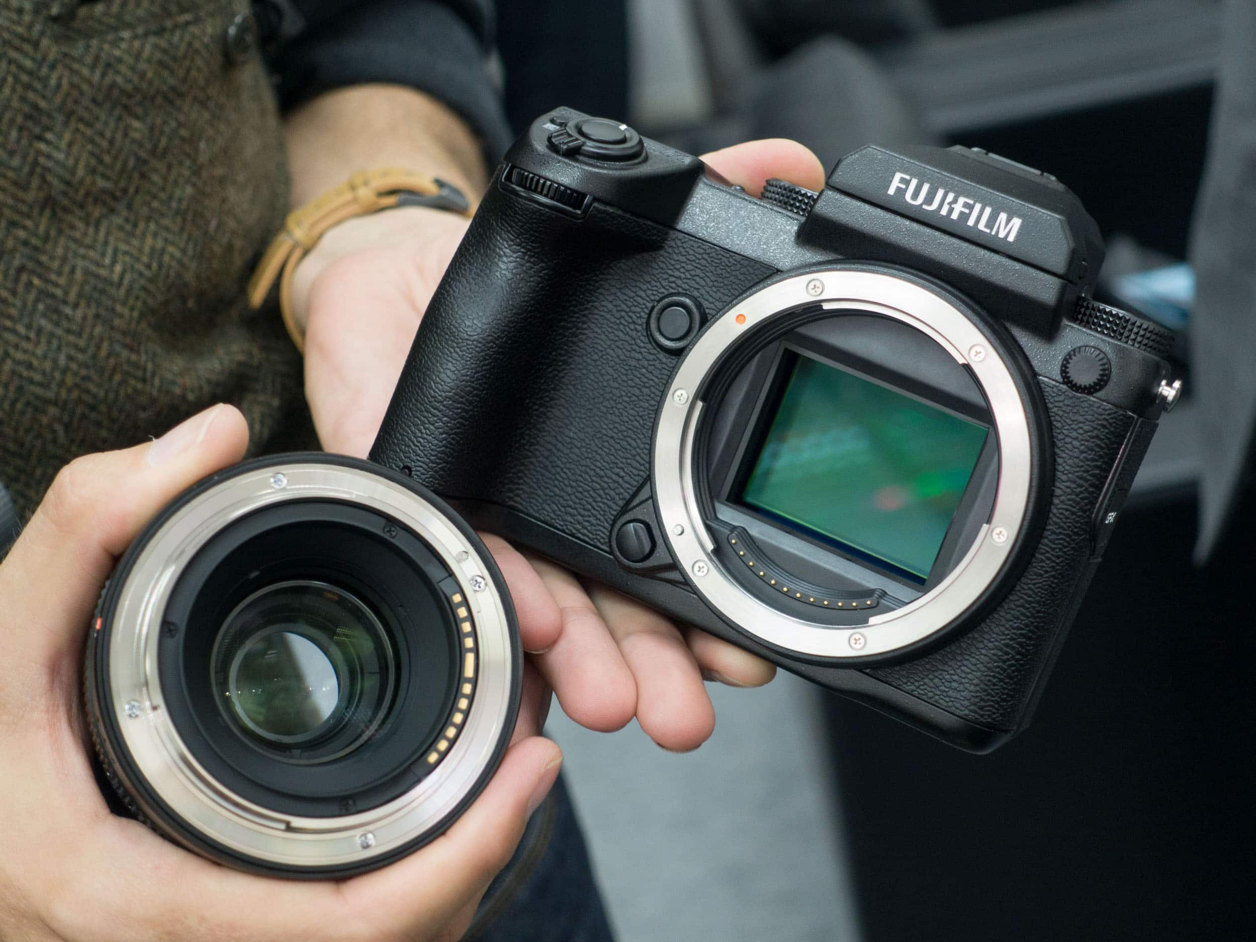 Máy ảnh Fujifilm GFX 50S Medium Format