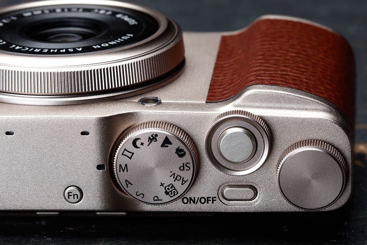 Fujifilm XF10 010