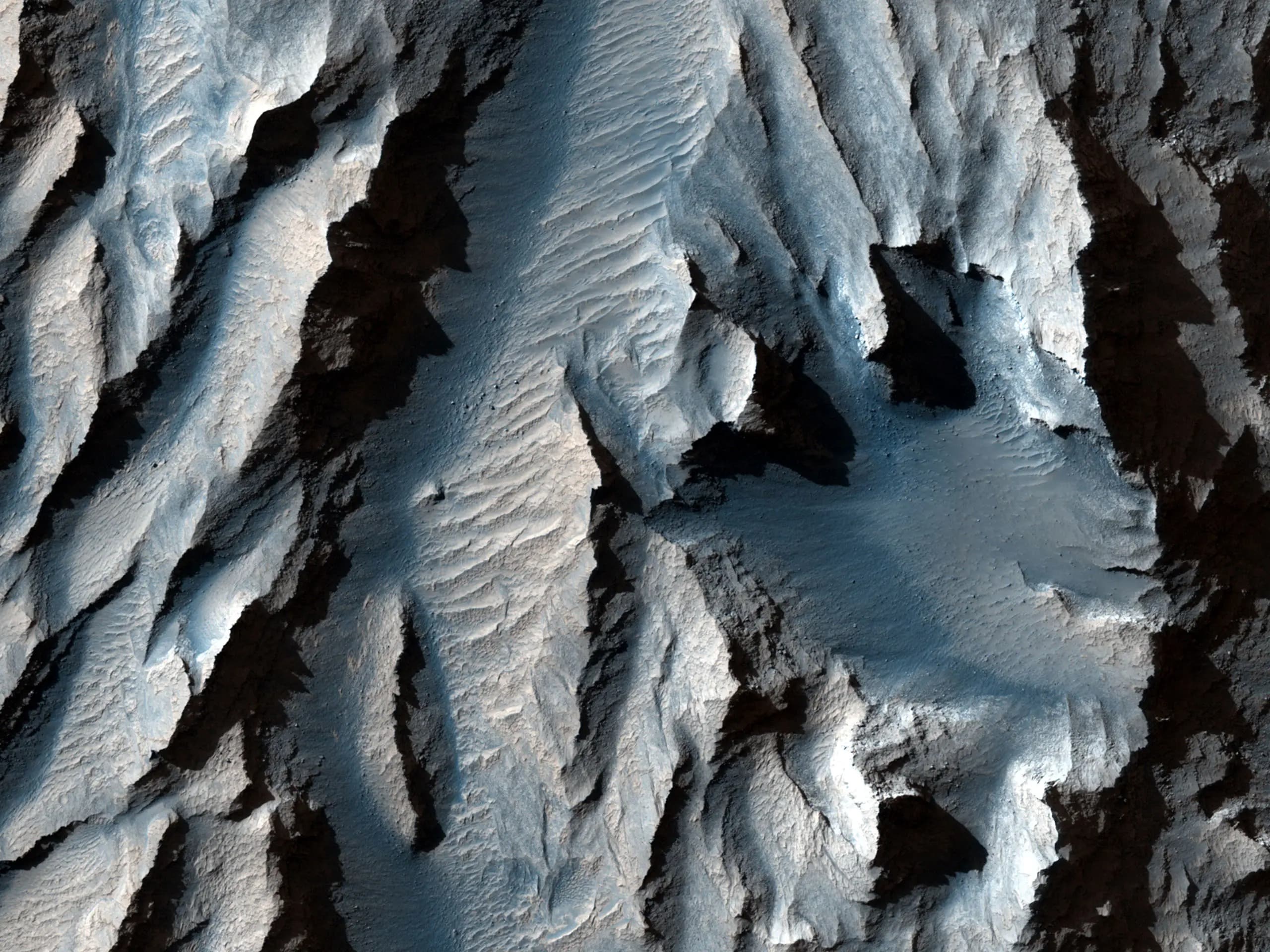 Ảnh chụp cận cảnh bề mặt Sao Hoả từ camera quỹ đạo HiRISE của NASA