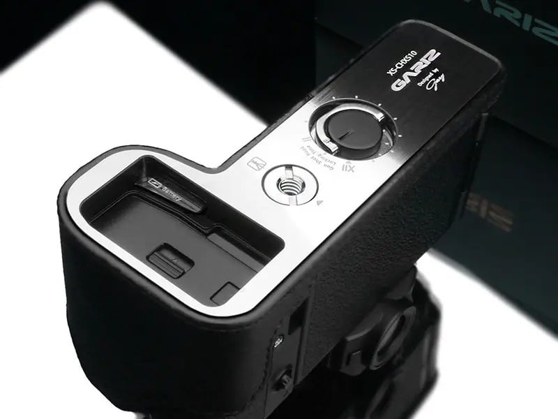 Gariz Fujifilm X S10 Half case.j