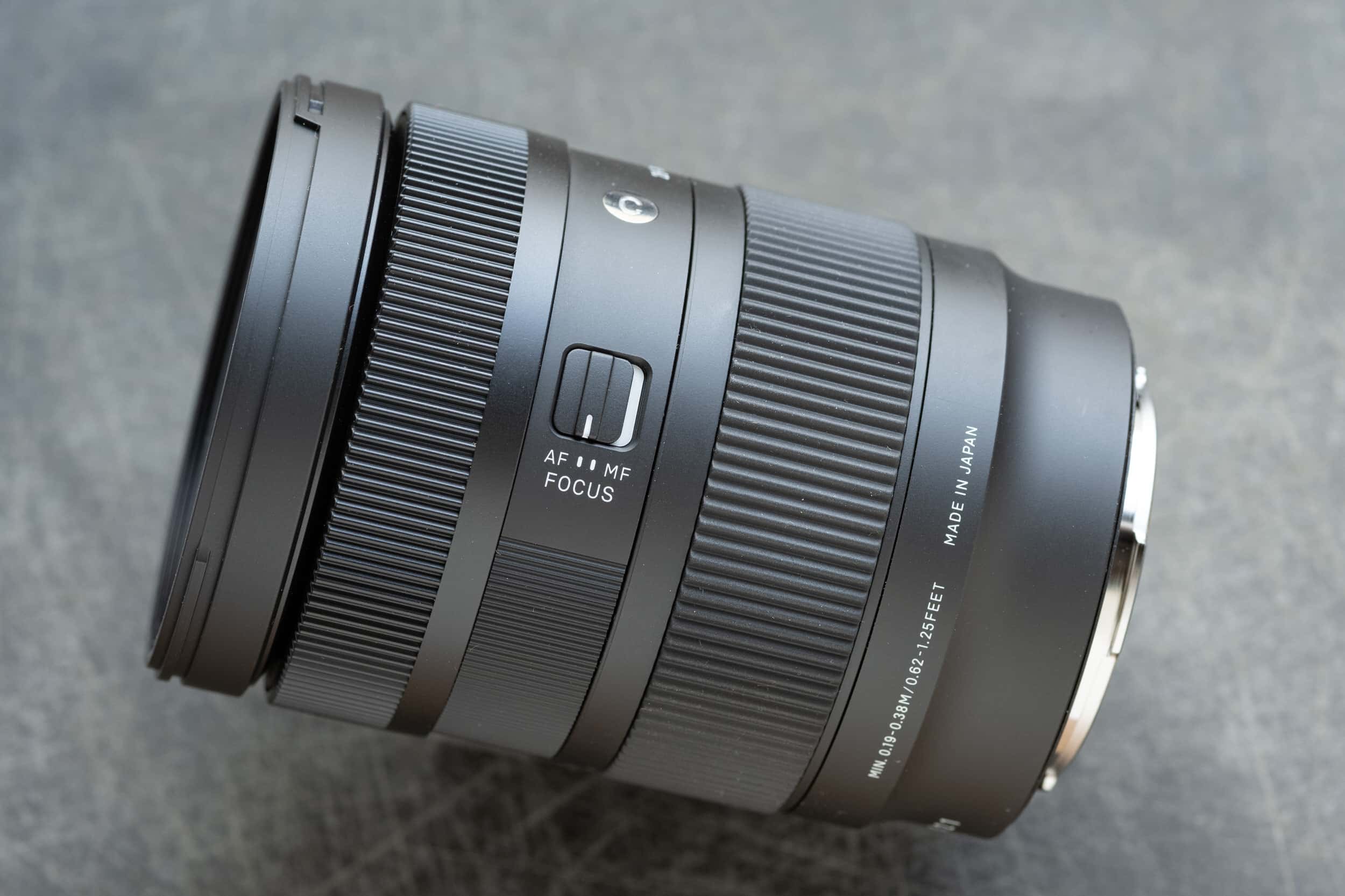 Ống kính Sigma 28-70mm F2.8 DG DN Contemporary cho Sony E