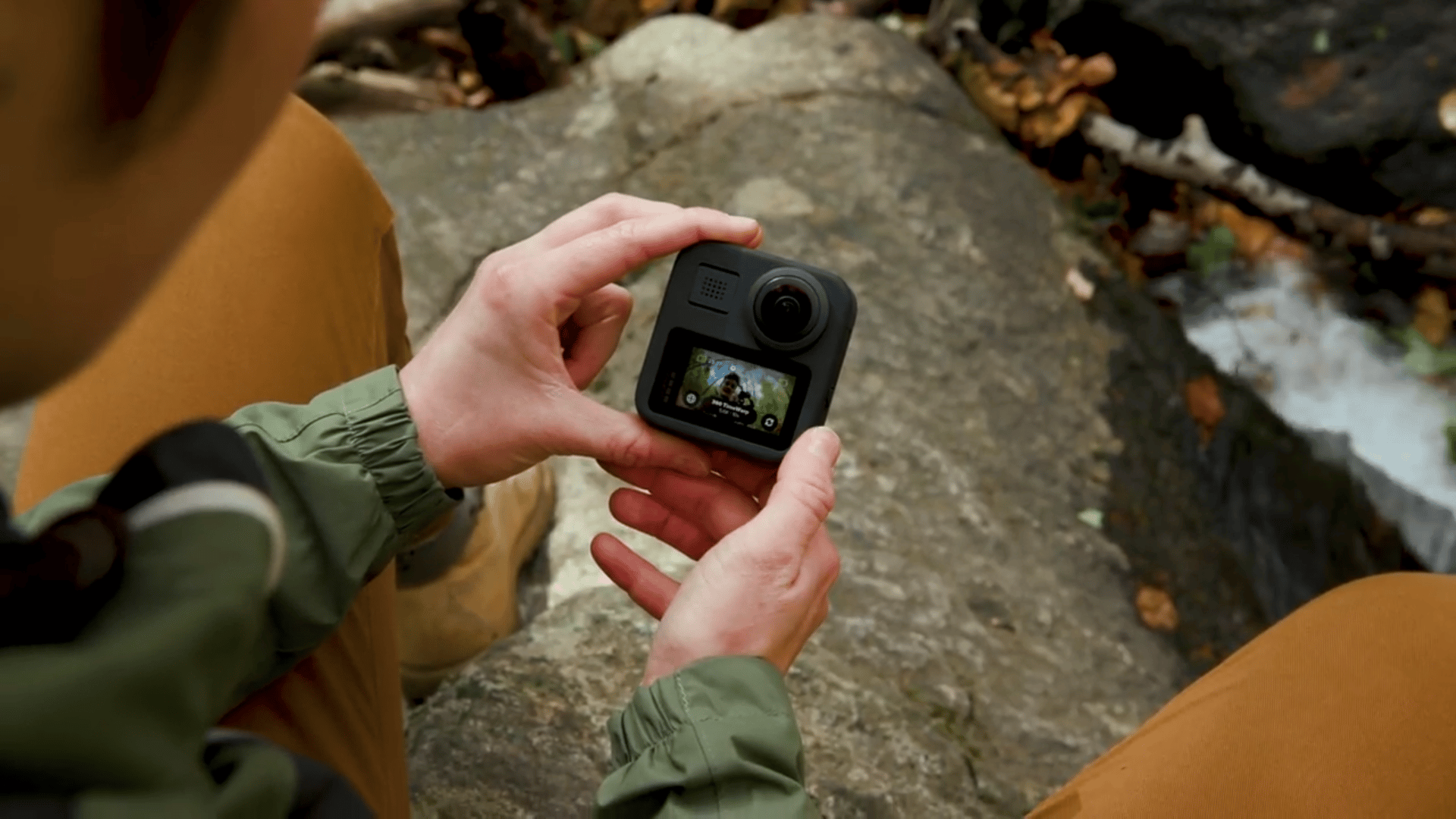 One X2 vs Go Pro