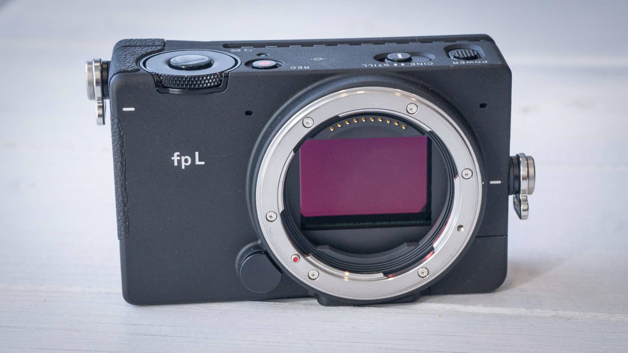 Sigma FP-L sắp ra mắt sẽ trang bị cảm biến full frame 60MP