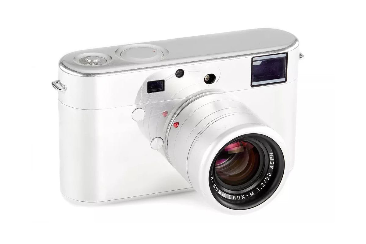 Nguyên mẫu máy ảnh Leica độc nhất vô nhị sắp được đấu giá hơn 200.000 USD