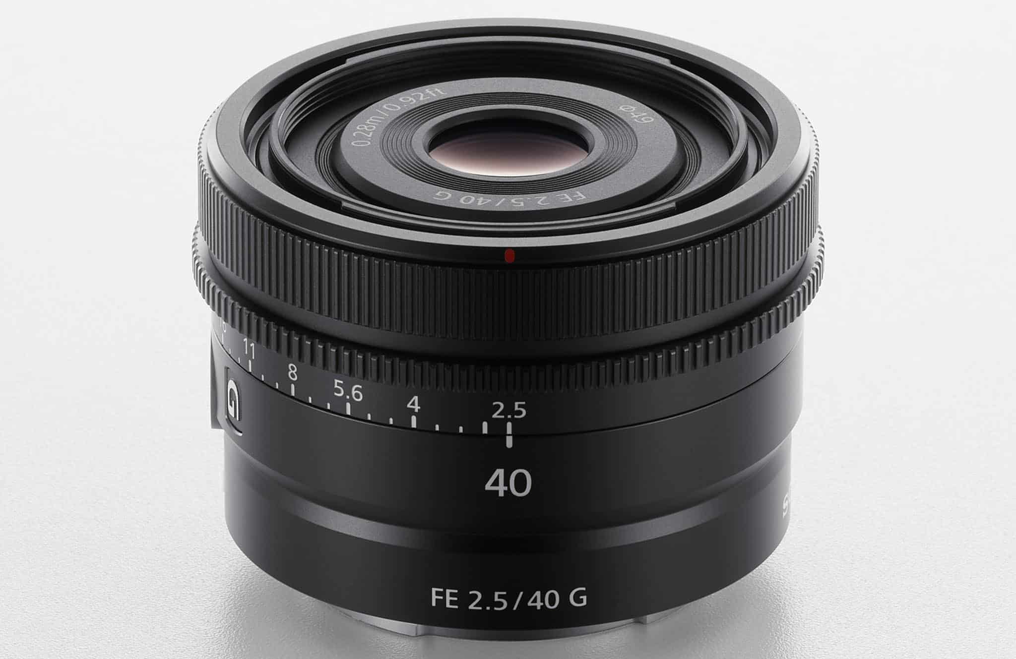 Đặt trước bộ ba ống kính gọn nhẹ 24mm F2.8, 40mm F2.5 và 50mm F2.5 tại WinWinStore