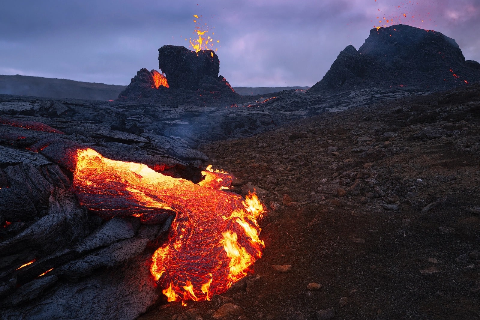 Bộ hình nền chủ đề núi lửa phun trào tại Iceland cực đẹp và cực công phu