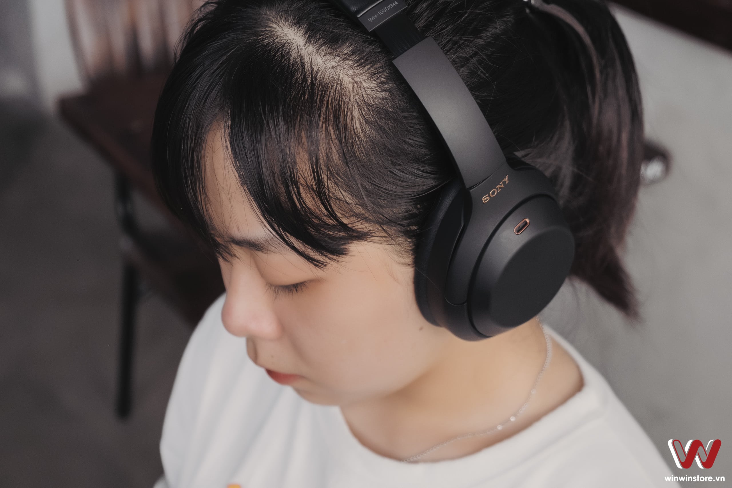 Sony WH 1000XM4 winwinstore