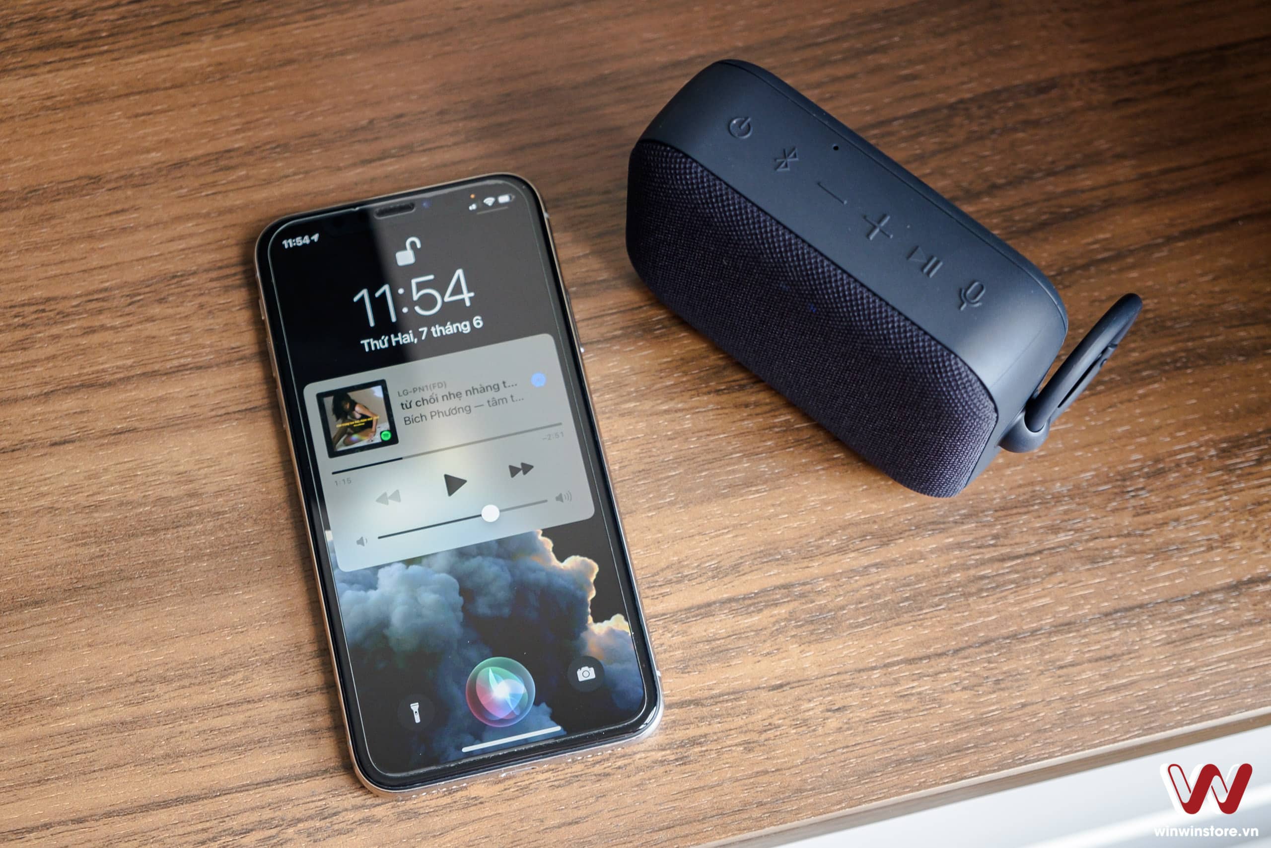 LG XBOOM Go PN1 0209 winwinstore