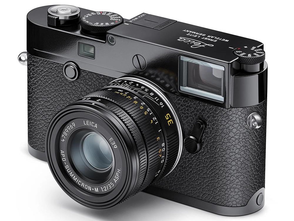 Leica M10-R Black Paint ra mắt, phiên bản giới hạn toàn màu đen với giá hơn 9000 USD