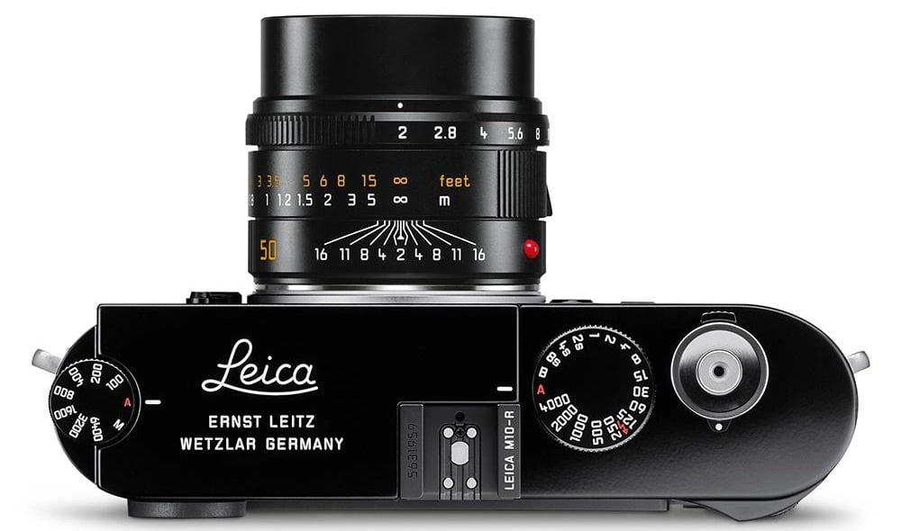 Leica M10-R Black Paint ra mắt, phiên bản giới hạn toàn màu đen với giá hơn 9000 USD