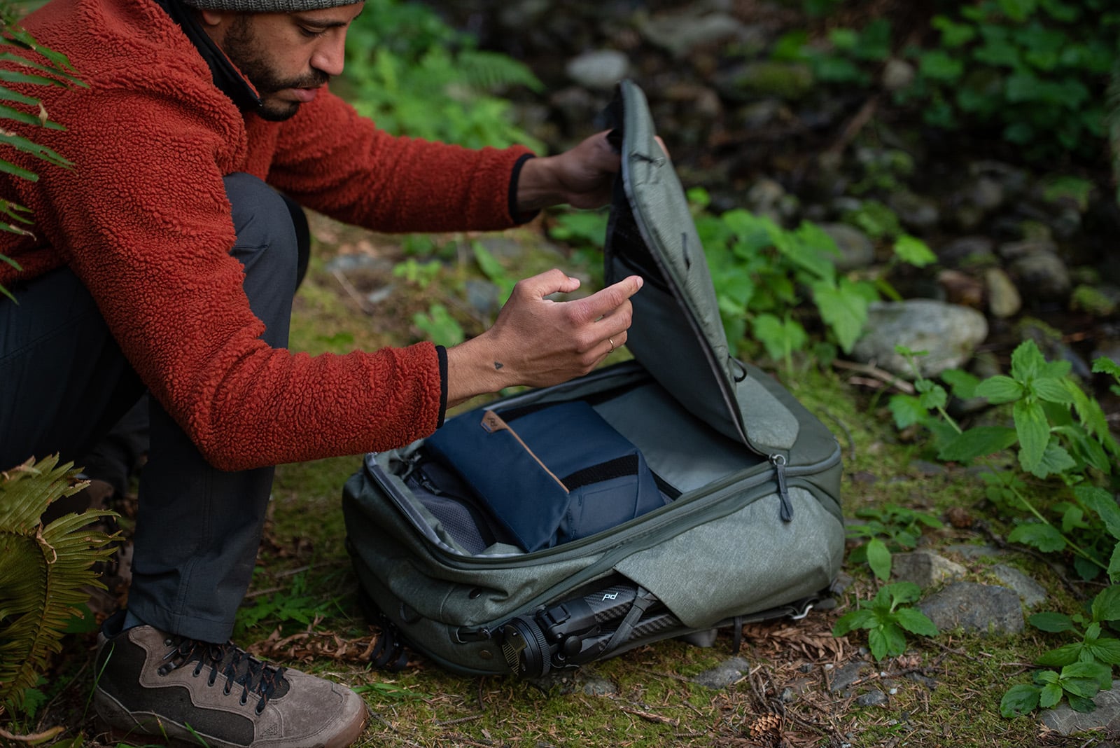 PeakDesign Field Pouch V2 01