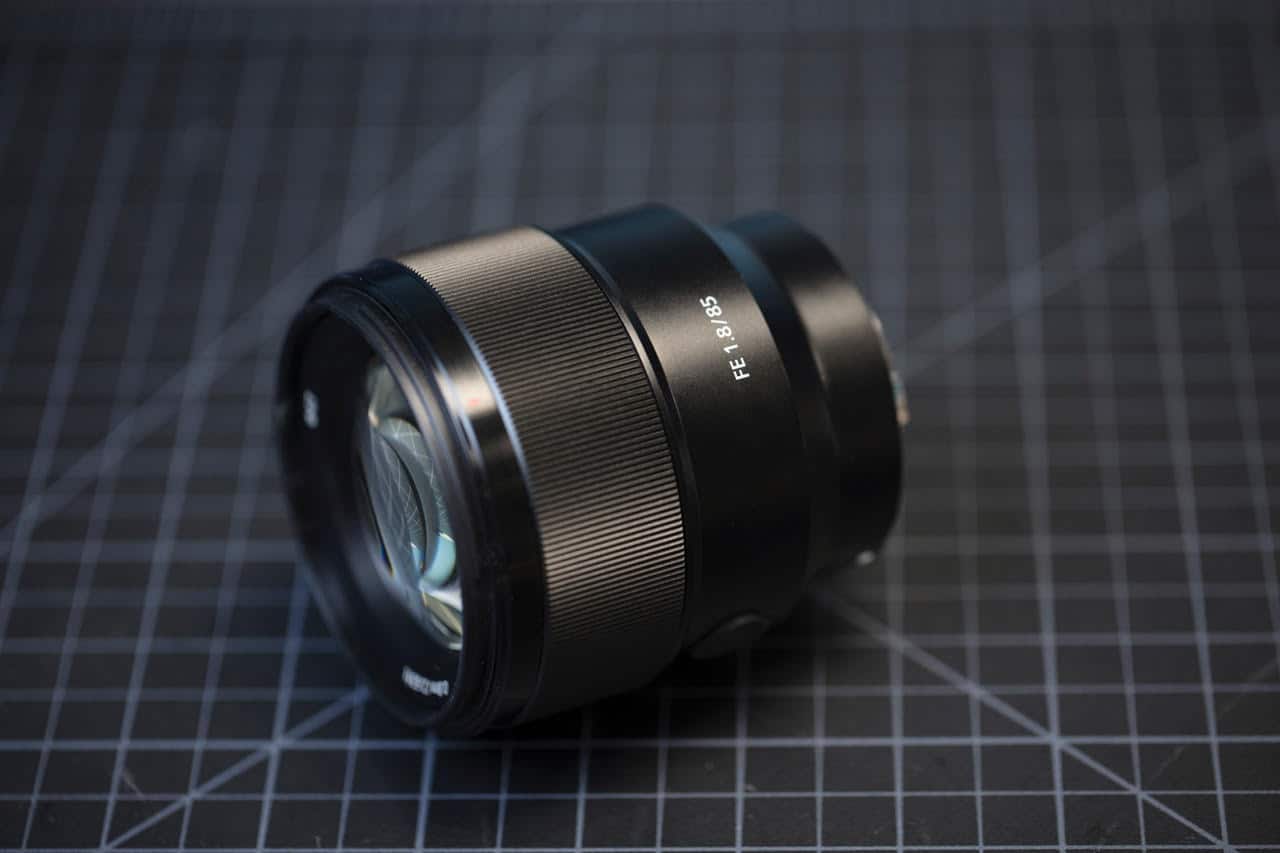 Sony 85mm FE 18