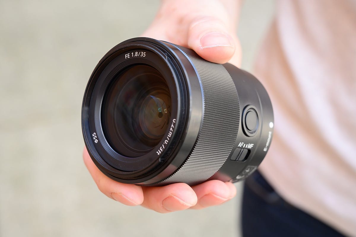 Sony FE 35mm f1.8 4