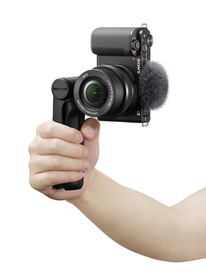 Máy ảnh Sony ZV-E10 ra mắt dành cho người dùng quay vlogger