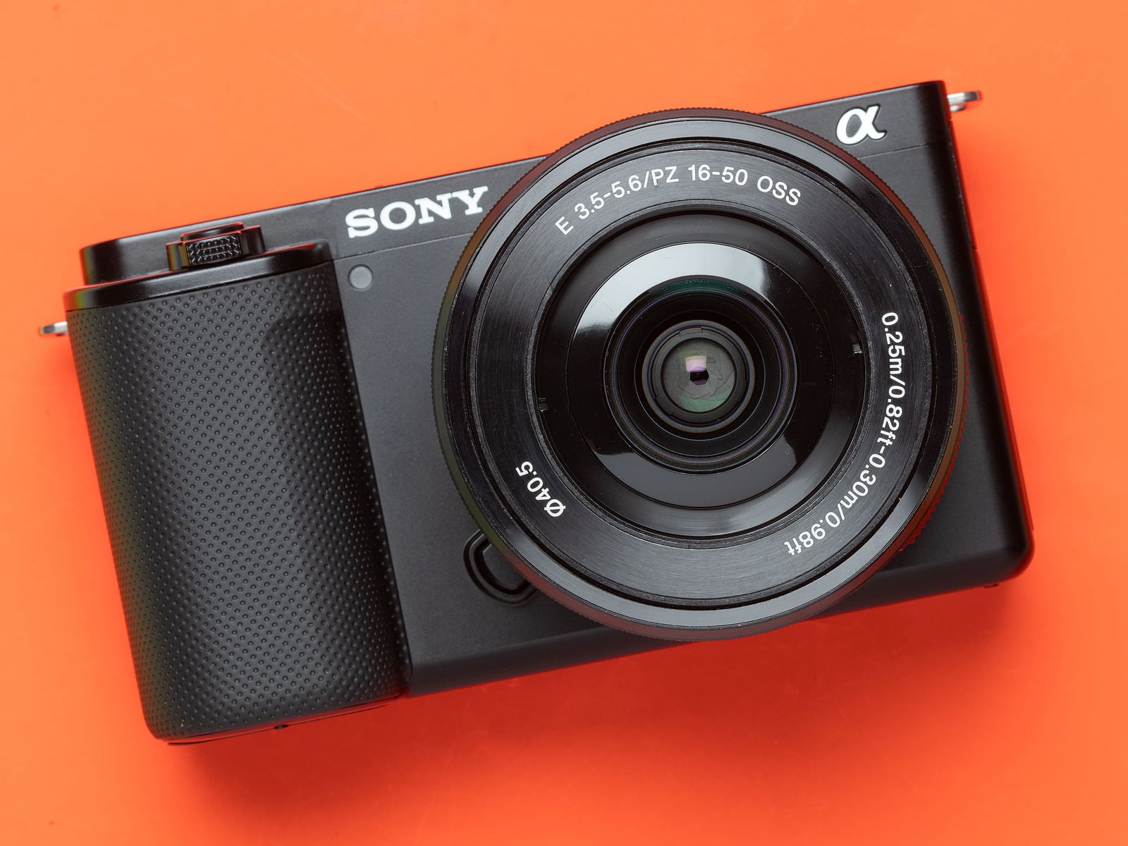 Sony tung cập nhật firmware phiên bản Ver.2.00 mới cho máy ảnh ZV-E10