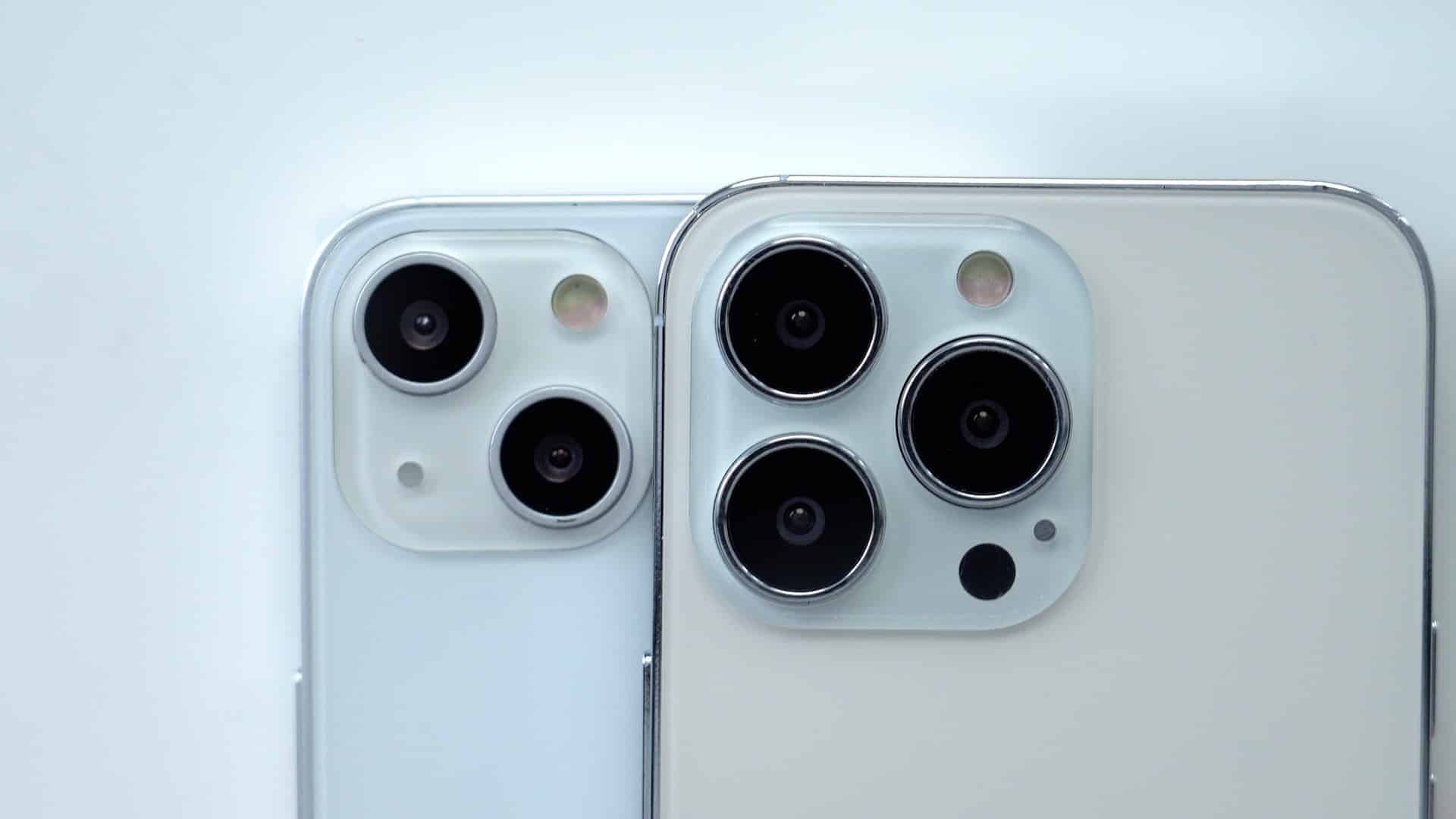 iPhone 13 dummy3