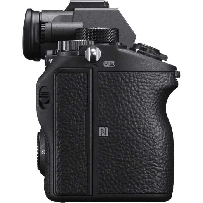 Máy ảnh Sony Alpha A7R IVA