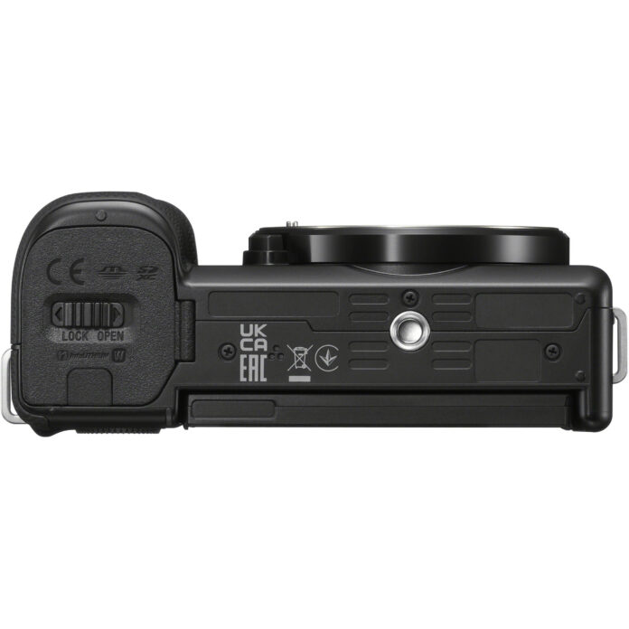 Máy ảnh Sony ZV-E10 với ống kính 16-50mm