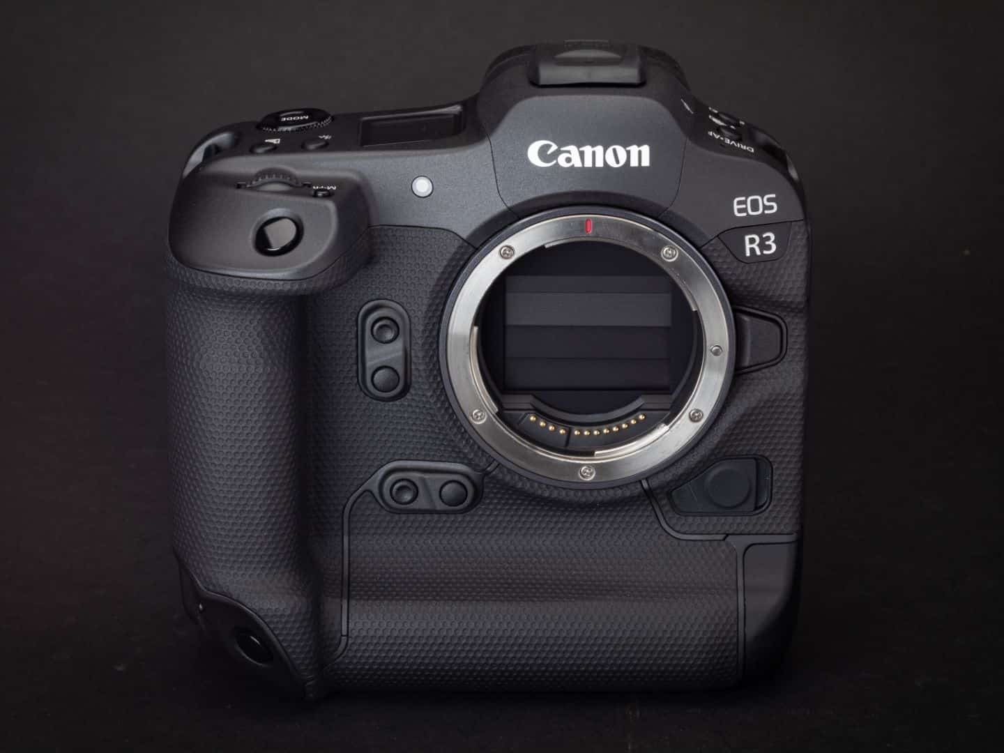 Canon EOS R3 02