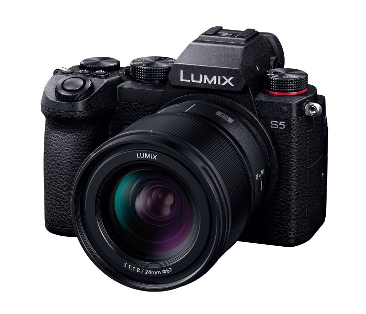 Lumix S 24mm F1 8 03