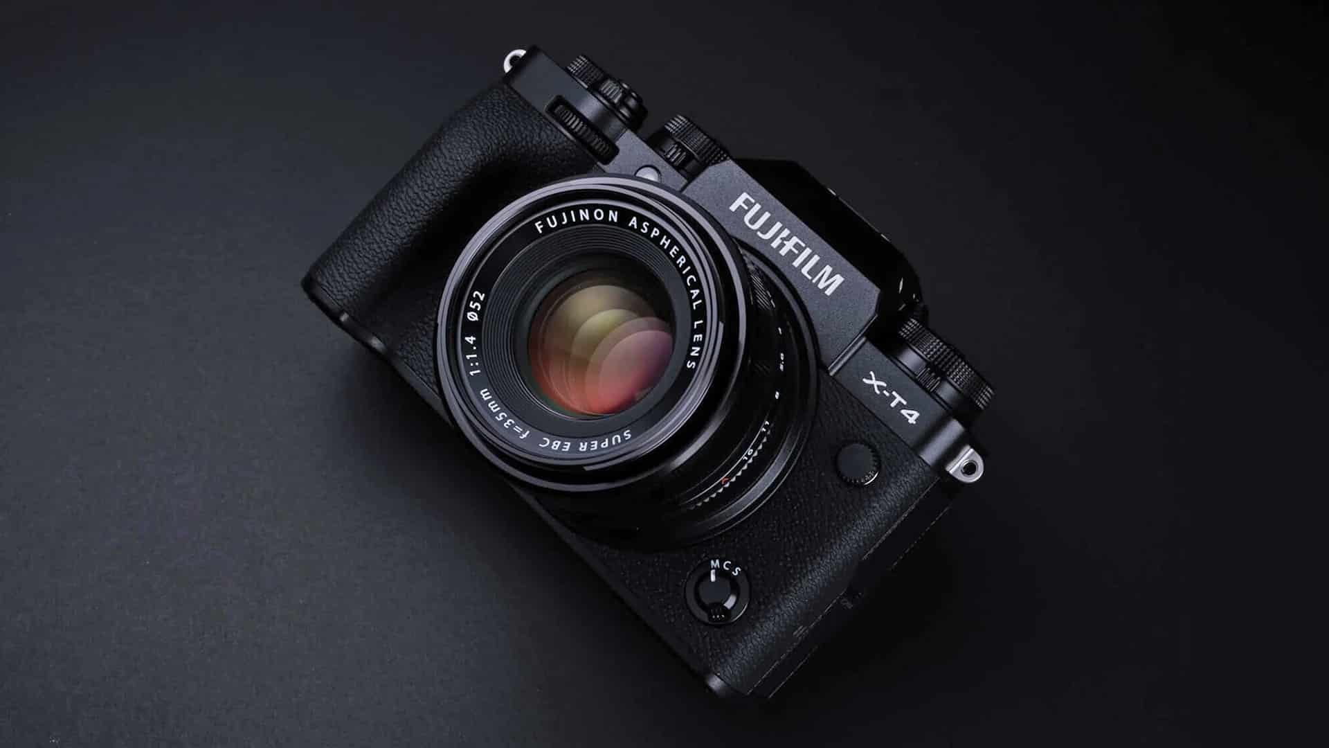 X T4 black